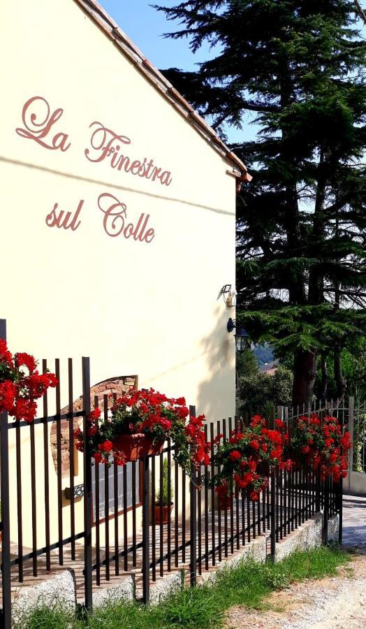 La Finestra Sul Colle Acomodação com café da manhã Parrana San Martino Exterior foto