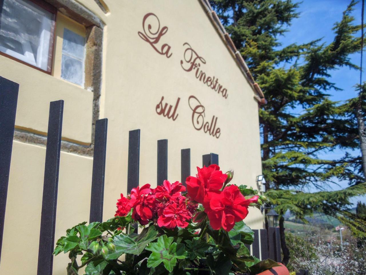 La Finestra Sul Colle Acomodação com café da manhã Parrana San Martino Exterior foto